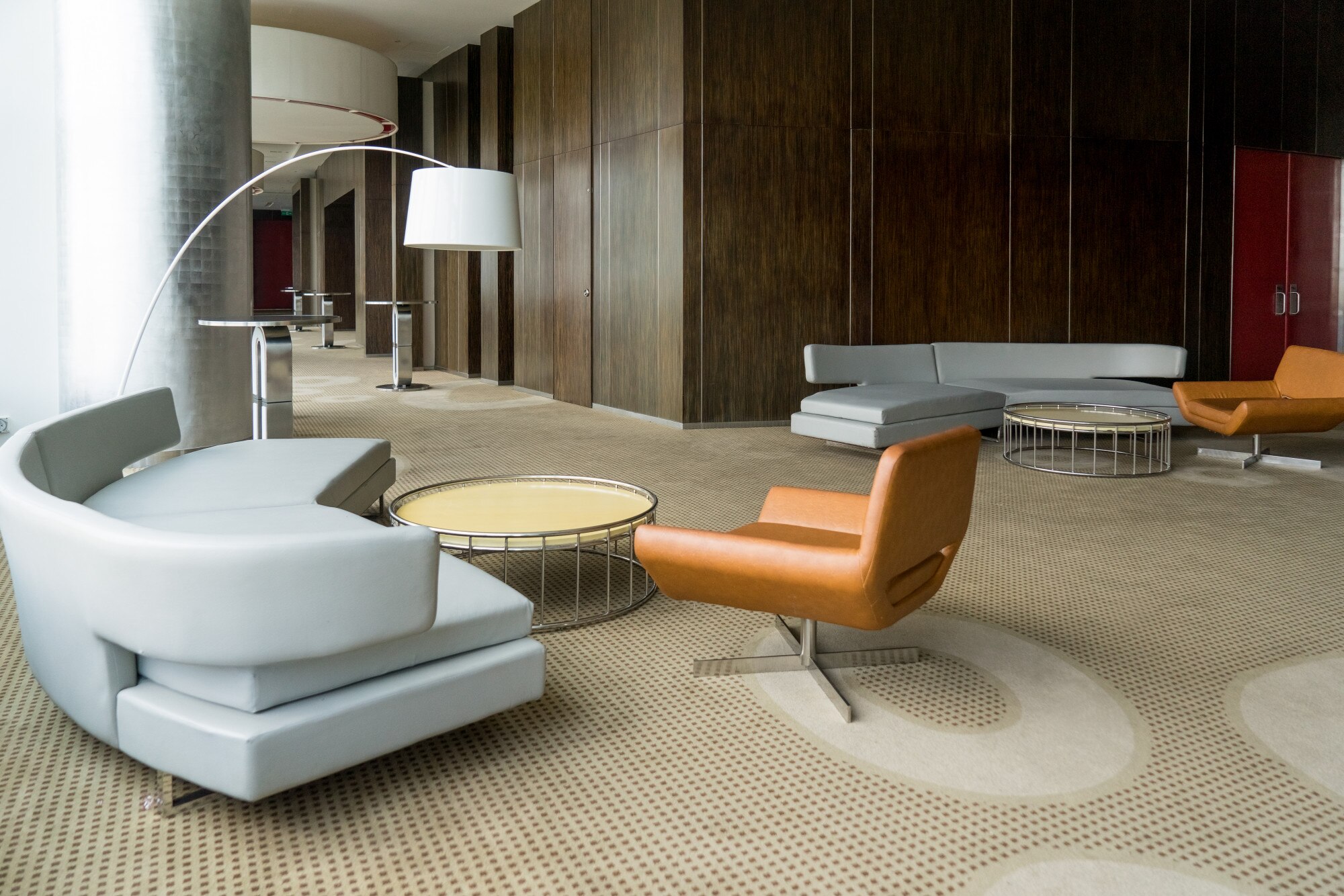 Espacio corporativo elegante